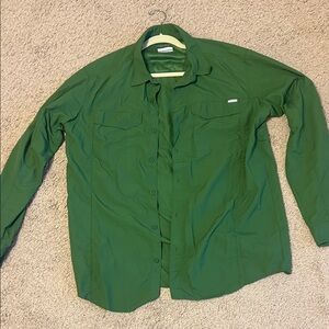 Columbia Men's Green Omni- shade Shirt XL/TG
